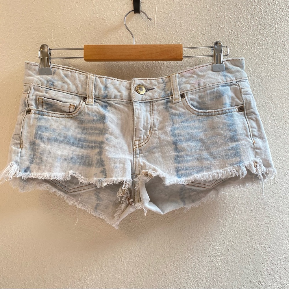 American eagle outfitters bleach washed raw hem 4